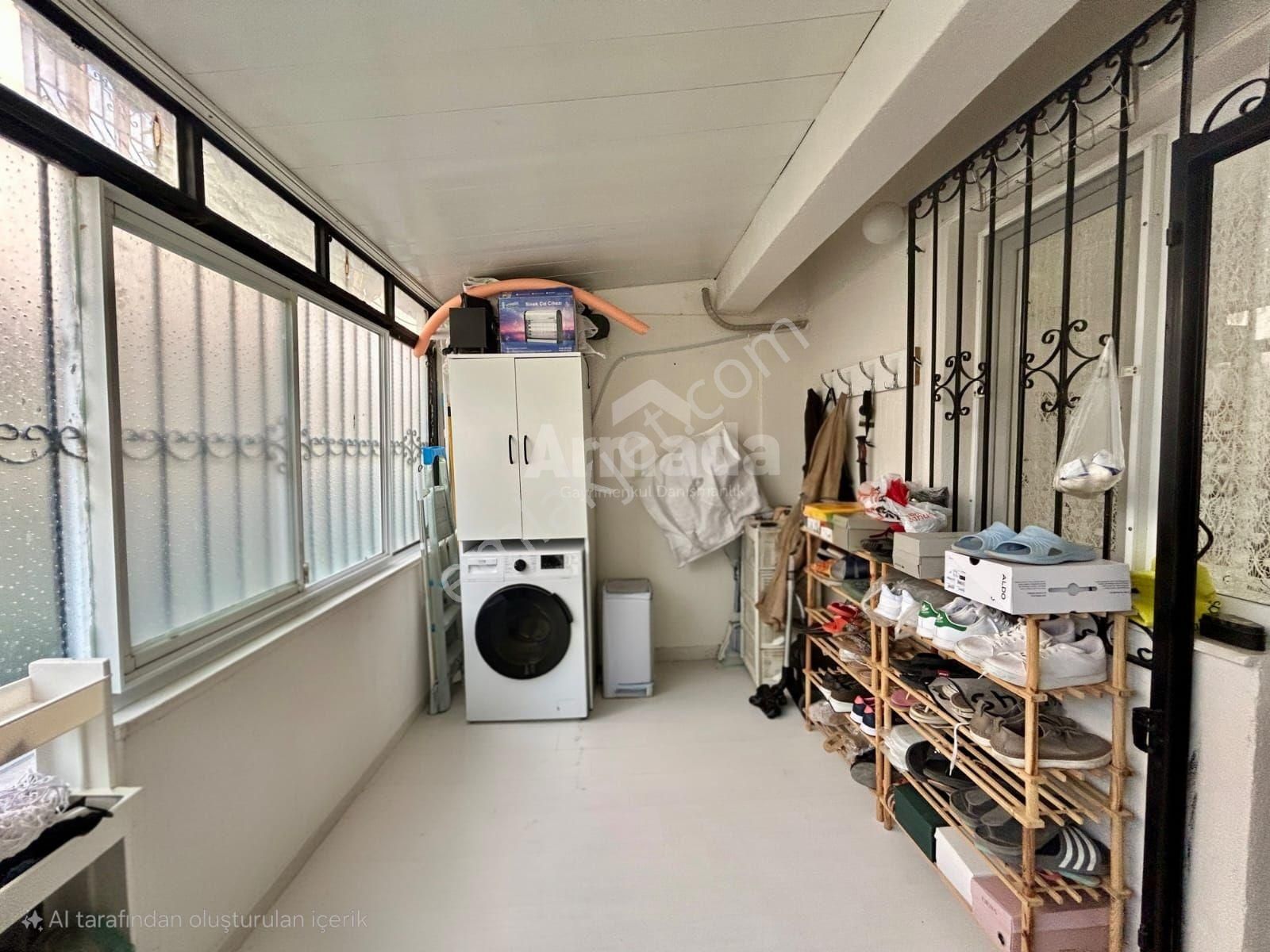 Kuşadası'nda Denize Sıfır Ege Yakası Sitesi'nde Satılık Yazlık - Görsel 25