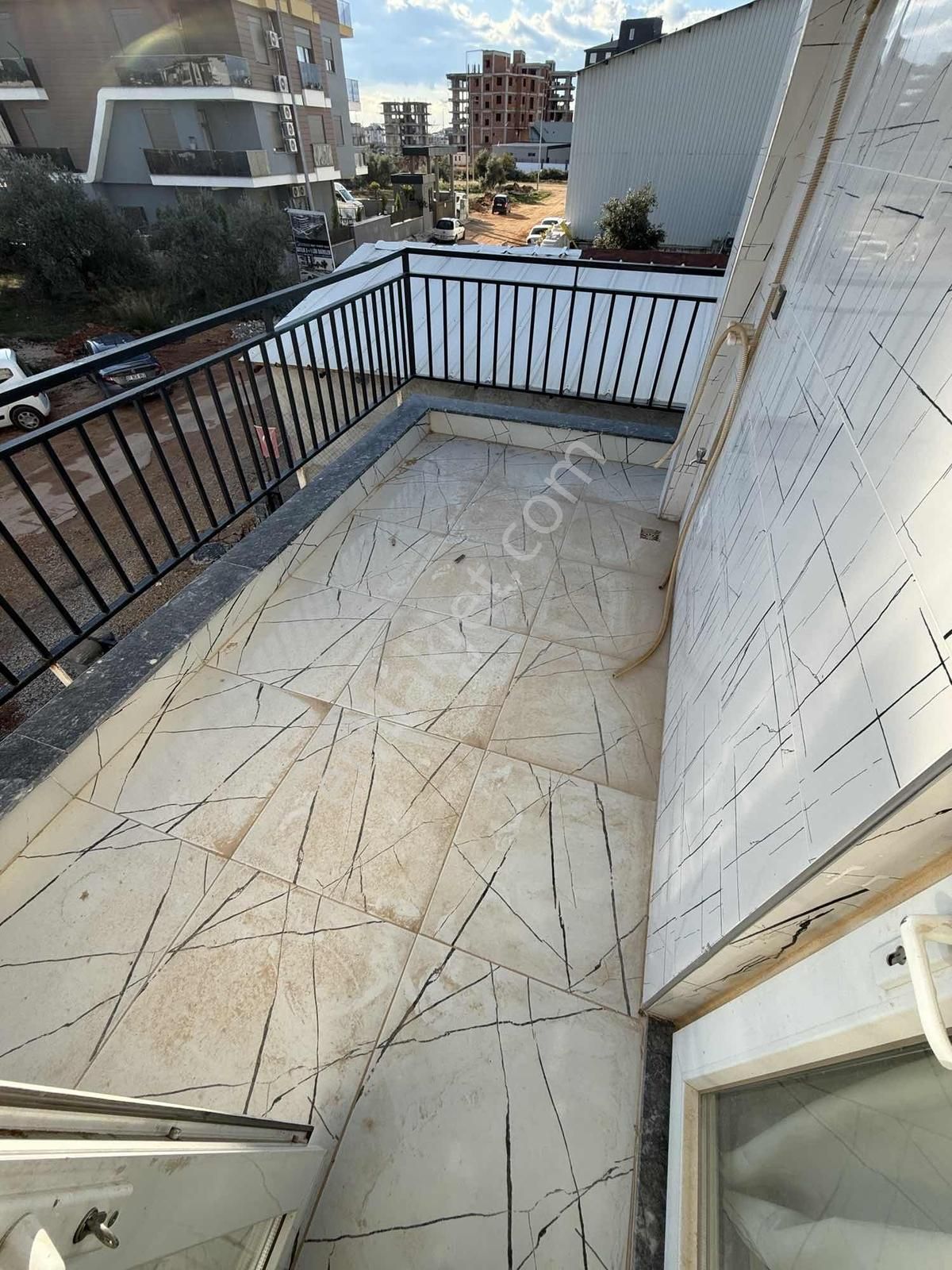 Tranvay Dibinde 3+1 Ebeveyn Banyolu Çitf Balkon Kiler Odası - Görsel 20