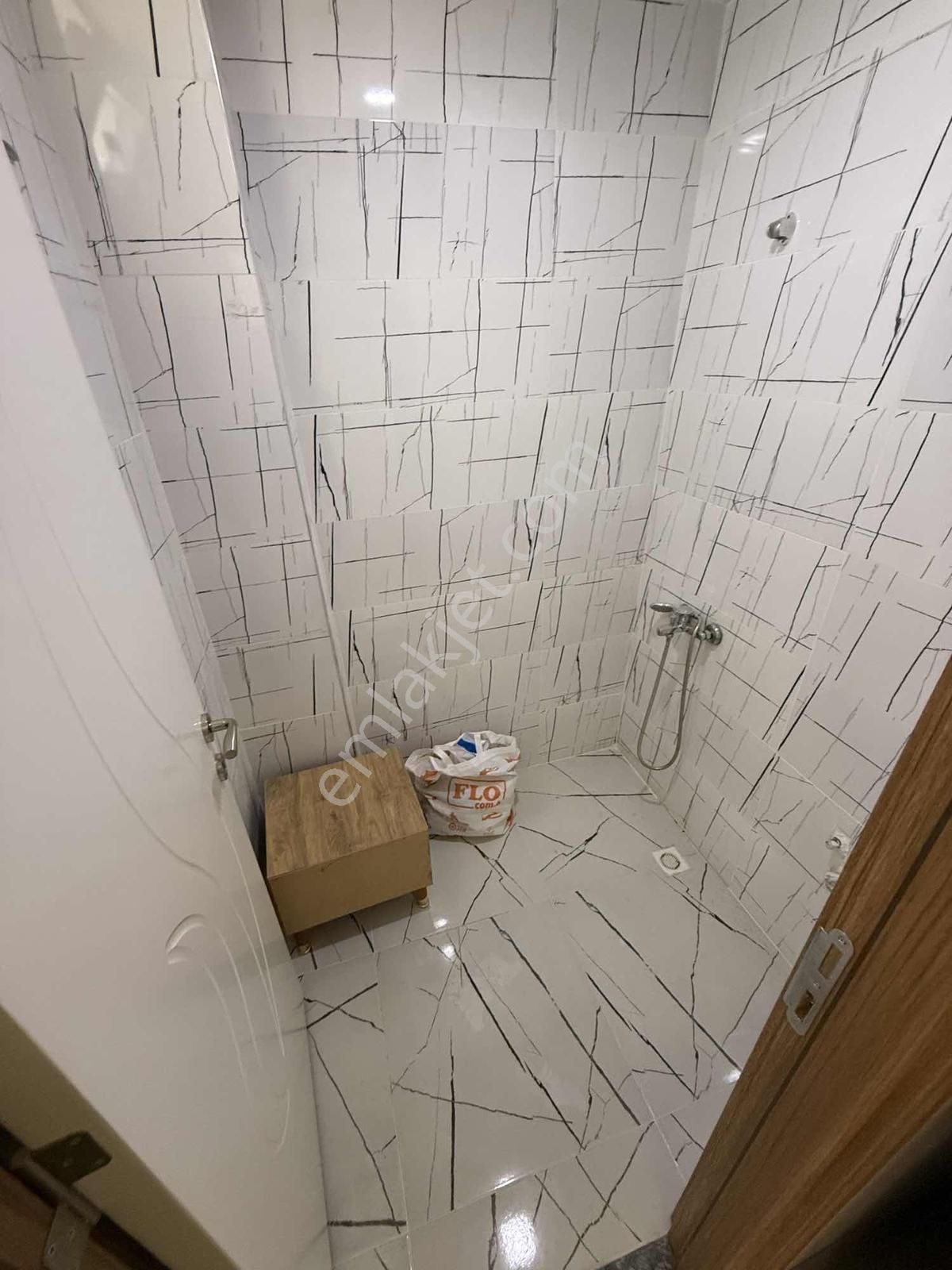 Tranvay Dibinde 3+1 Ebeveyn Banyolu Çitf Balkon Kiler Odası - Görsel 8