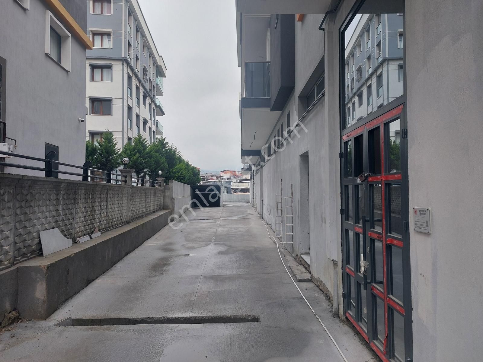 Site İçi D.gazlı K.mutfak,asansör, Otoparklı 95m2 Sıfır 2+1 - Görsel 20
