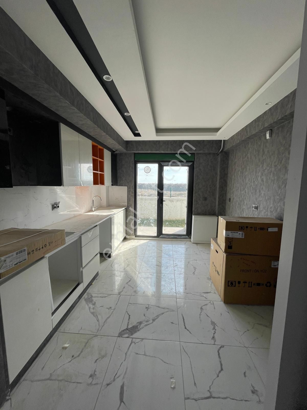 Afyon Üçok Emlaktan Hoca Ahmet Yesevi Mah Satılık Sıfır 3+1 Lüx Daire - Görsel 7