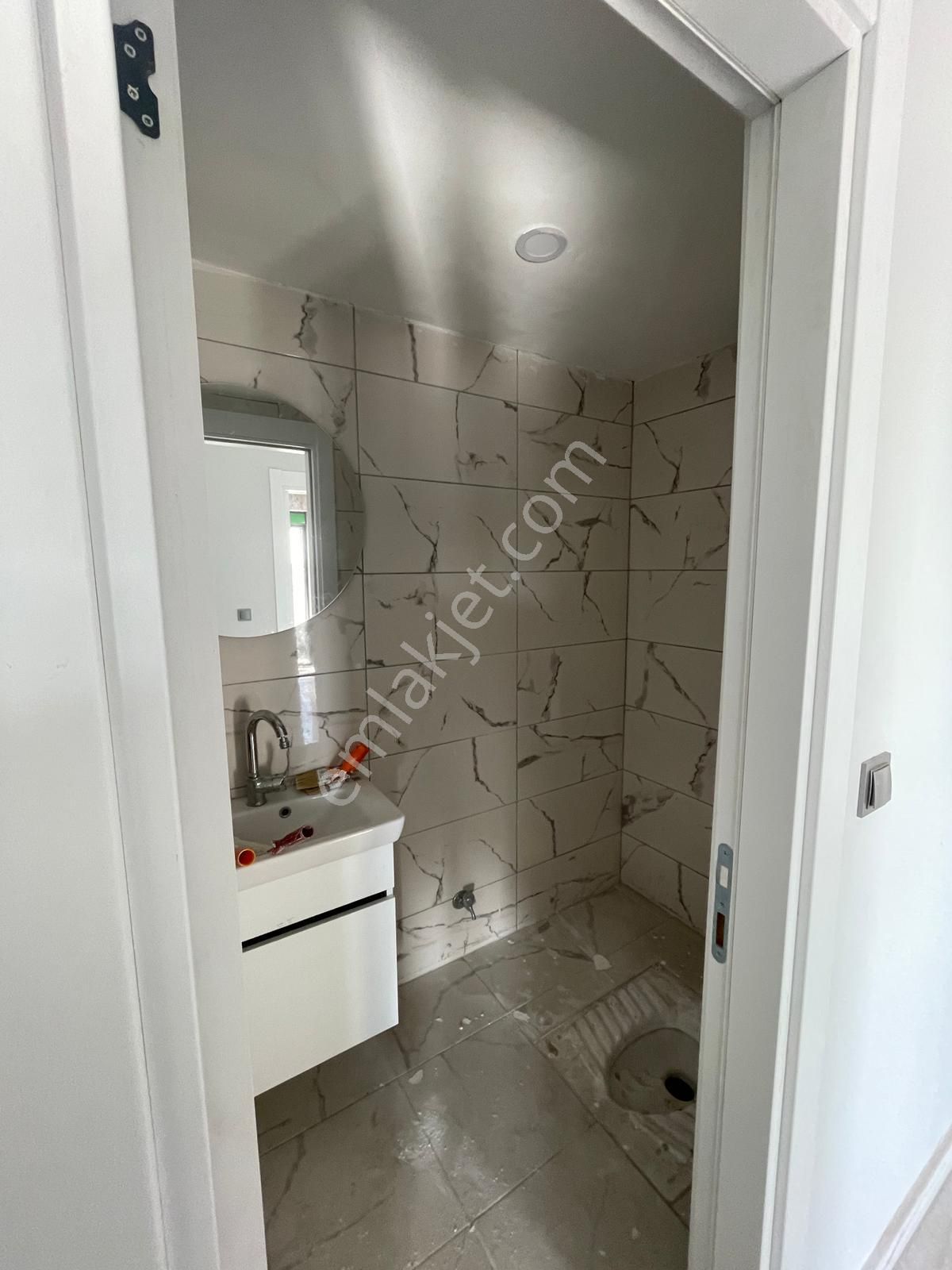 Afyon Üçok Emlaktan Hoca Ahmet Yesevi Mah Satılık Sıfır 3+1 Lüx Daire - Görsel 12