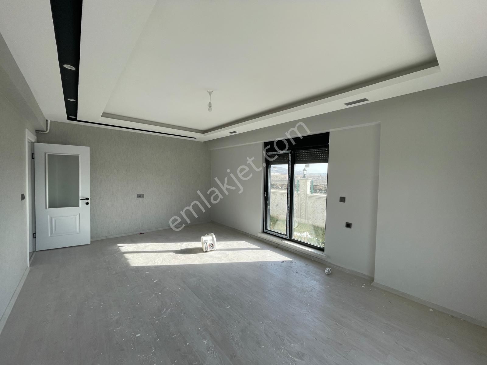 Afyon Üçok Emlaktan Hoca Ahmet Yesevi Mah Satılık Sıfır 3+1 Lüx Daire - Görsel 14