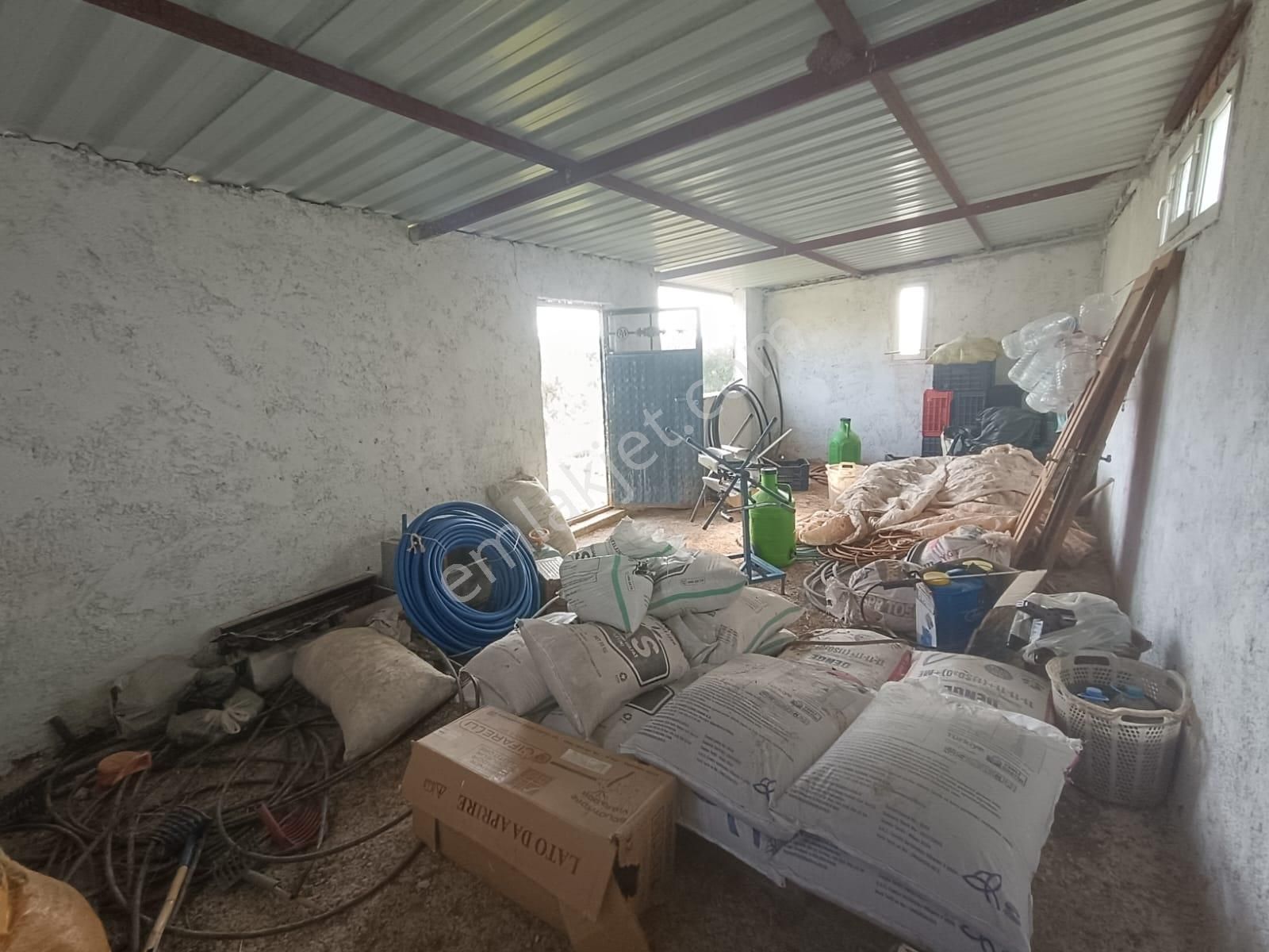 Salihli İğdecik Mah.de 12.436 M2 Satılık Zeytinlik - Görsel 8
