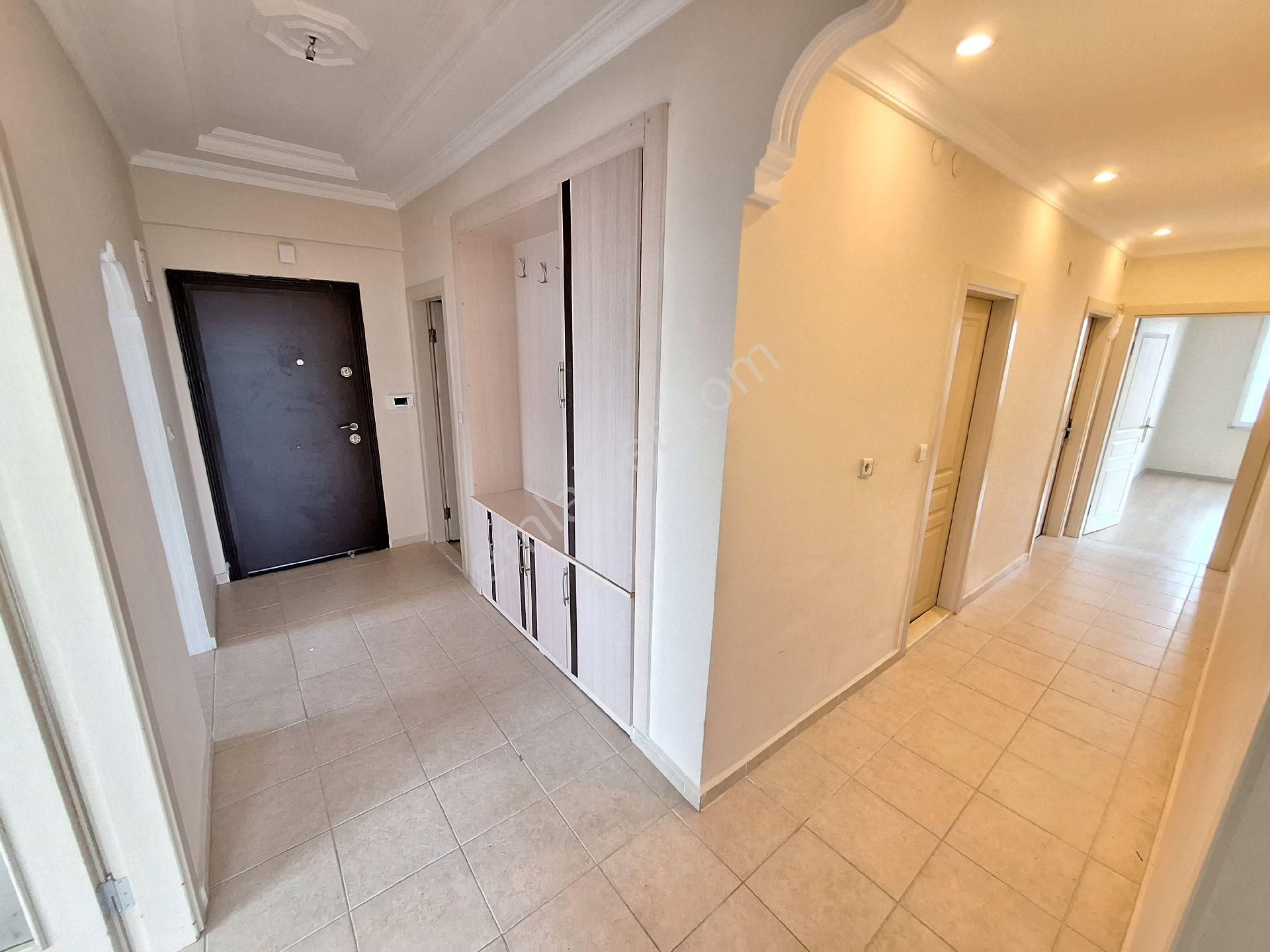 Antalya Konyaaltı Uncalı Mahallesinde Site İçinde Doğalgaz Kombili 3+1 Daire - Görsel 16