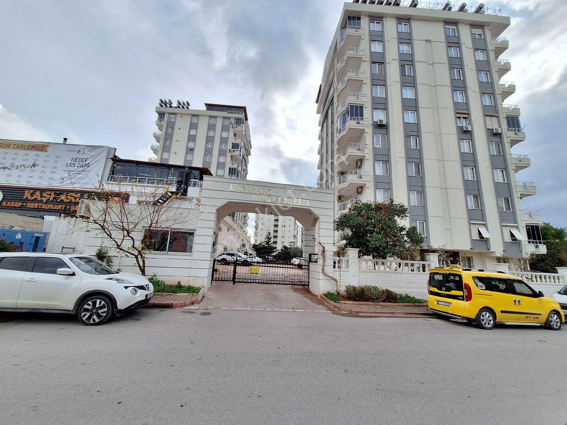 Antalya Konyaaltı Uncalı Mahallesinde Site İçinde Doğalgaz Kombili 3+1 Daire - Görsel 3