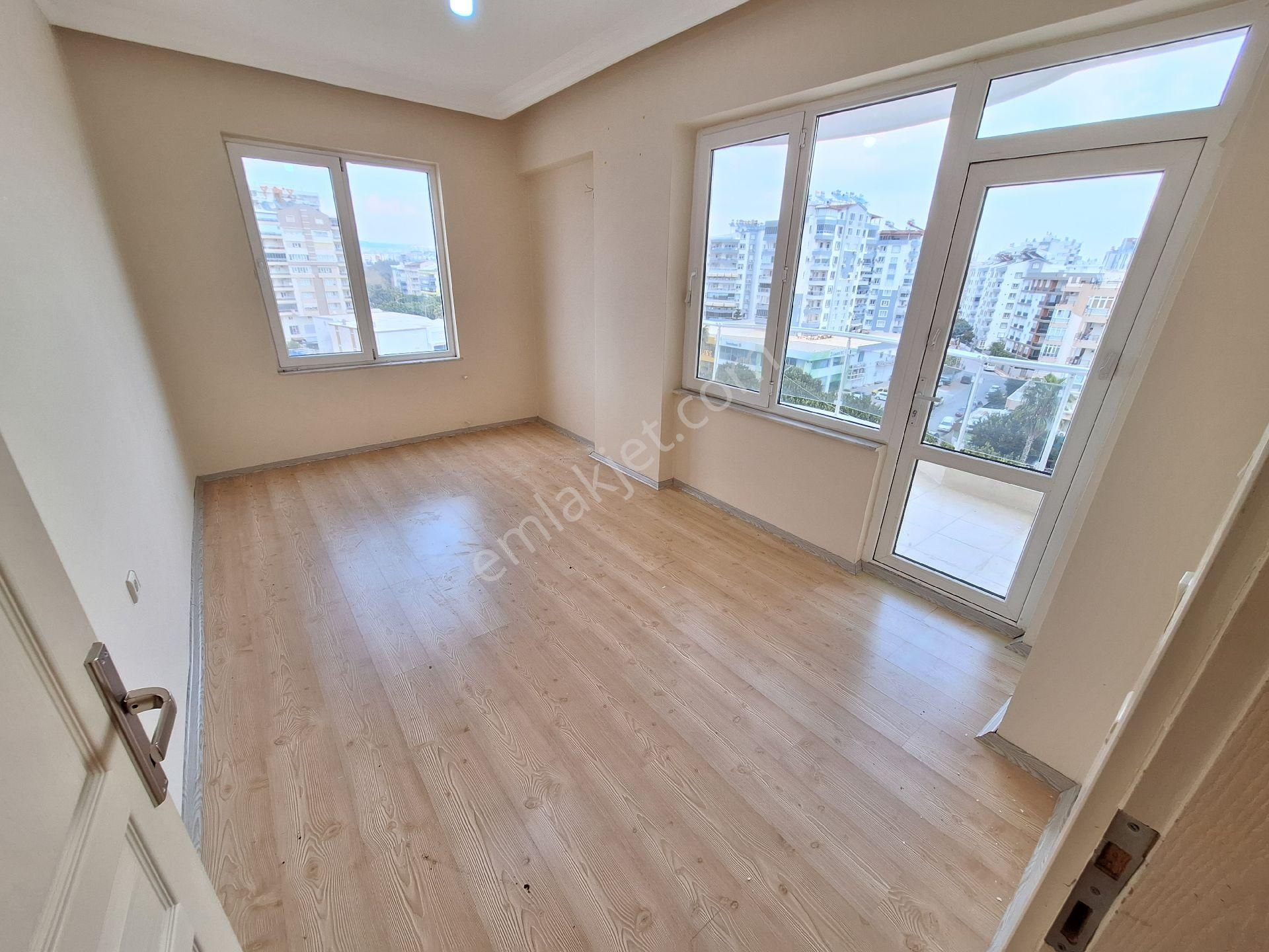 Antalya Konyaaltı Uncalı Mahallesinde Site İçinde Doğalgaz Kombili 3+1 Daire - Görsel 17