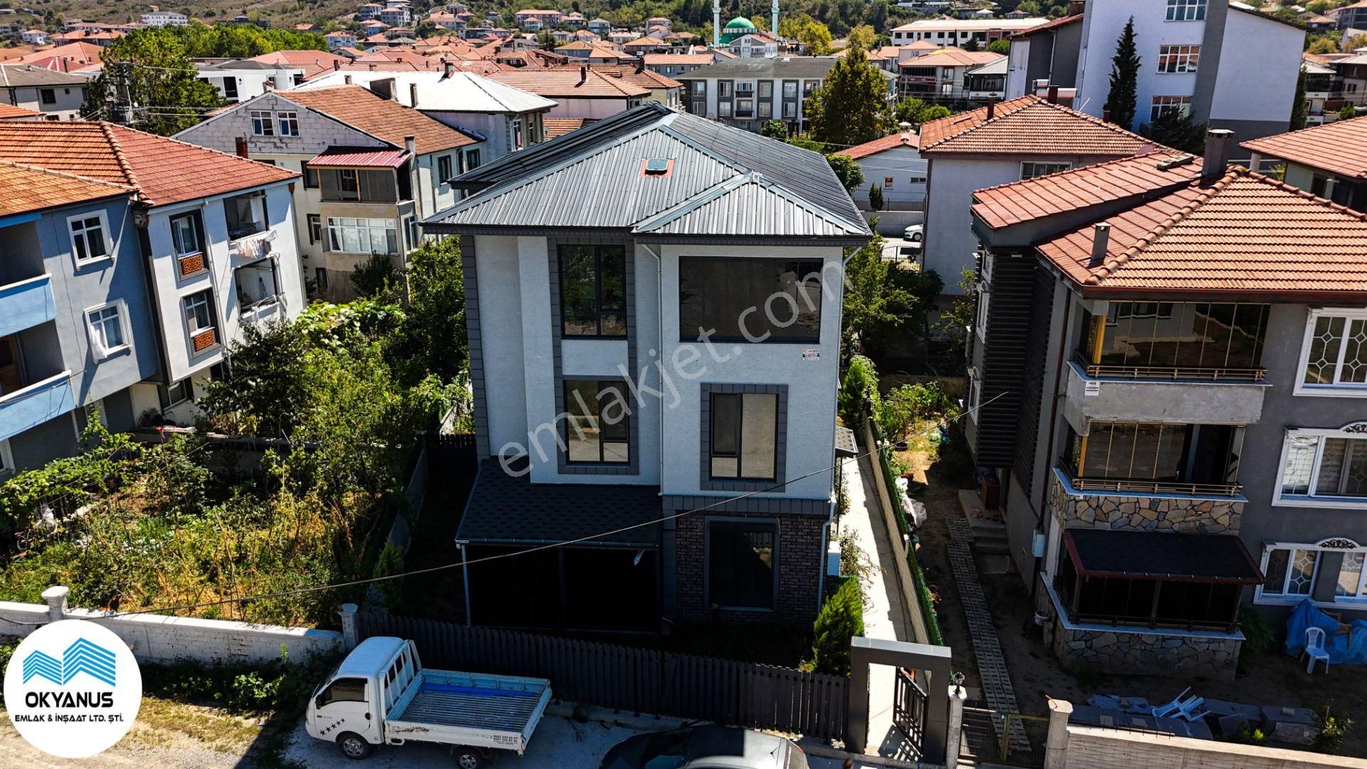 Sakarya Karasu'da Bahçeli Kullanışlı 4+1 Geniş Villa - Görsel 2