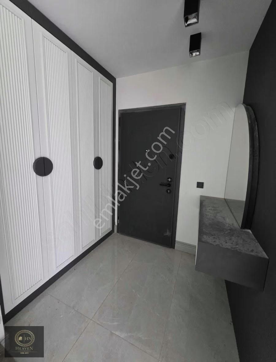 Merkezi Lokasyonda 5+2 Özel Havuzlu Villa - Görsel 12