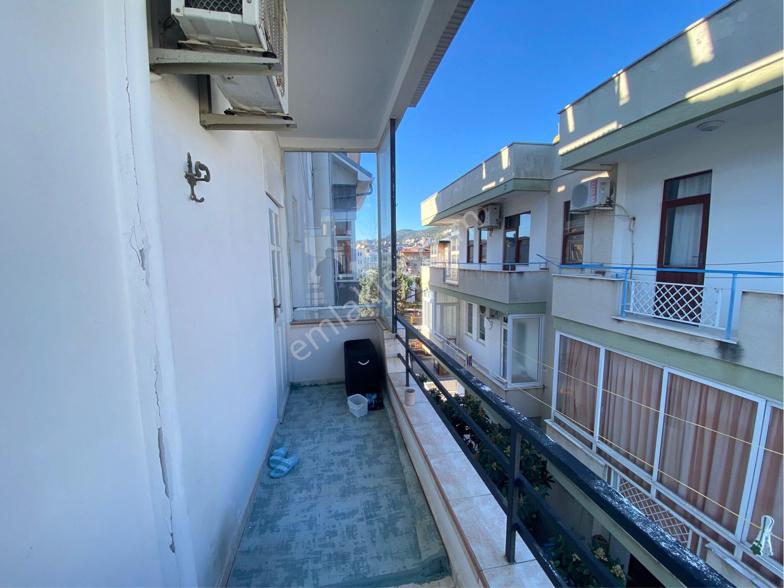 Daha Ucuzu Yok Denize 300 Mt Satılık 2+1 - Görsel 12