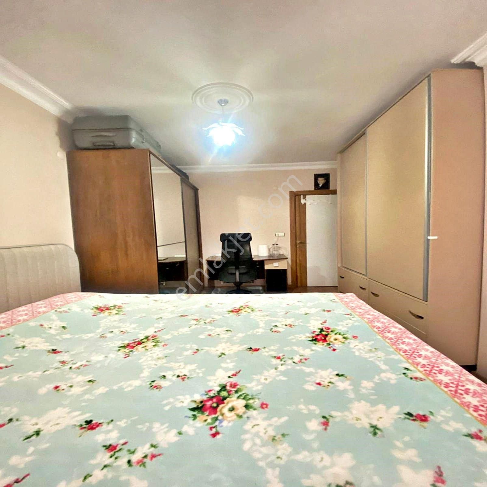 Beylikdüzü Yakuplu Mahallesinde Satılık 2+1 Balkonlu Ara Kat Daire - Görsel 8