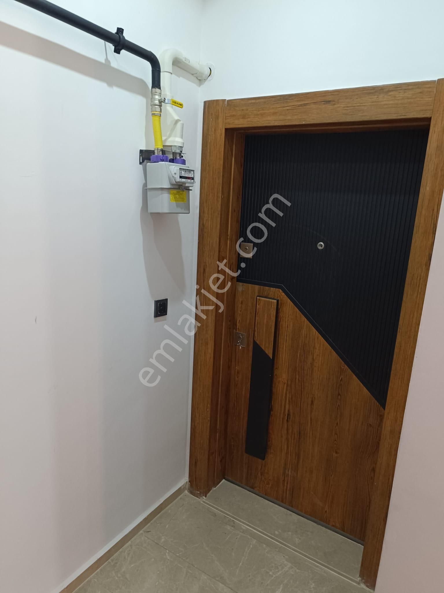 Kuşadası İkiçeşmelik Mahallesinde 2+1 Satılık Daire - Görsel 32