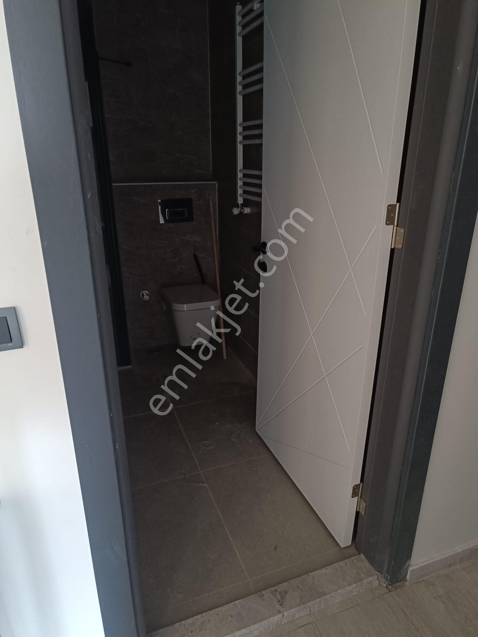 Kuşadası İkiçeşmelik Mahallesinde 2+1 Satılık Daire - Görsel 27