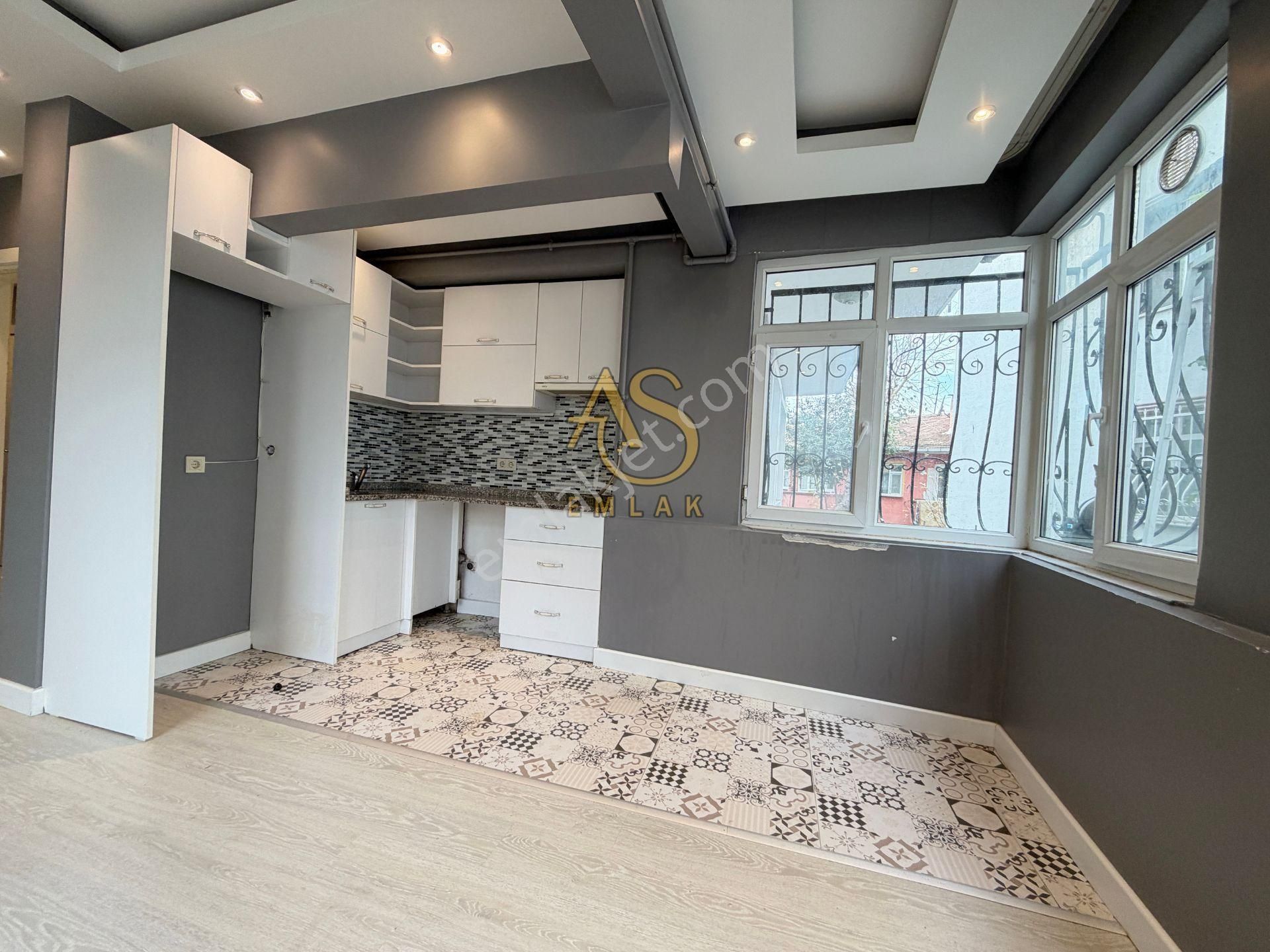 As Emlak'tan 2+1 Merkeze Yakın İçi Yenilenmiş Giriş Kat Daire - Görsel 3