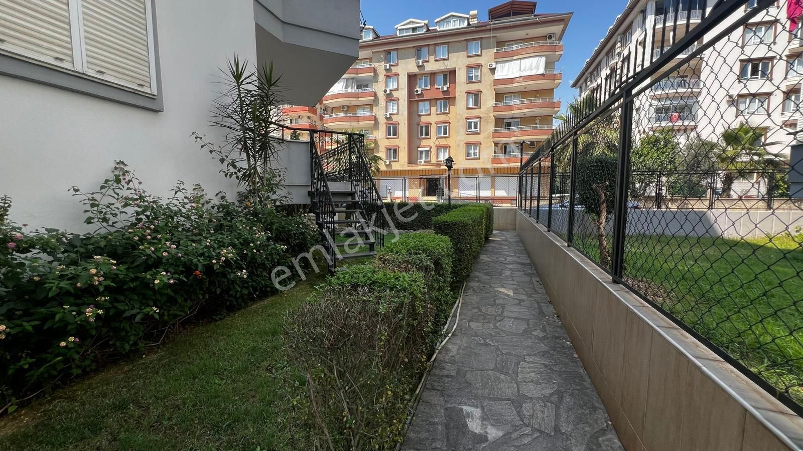 Alanya Oba Mahallesinde Satılık 2+1 Eşyalı Daire - Görsel 8