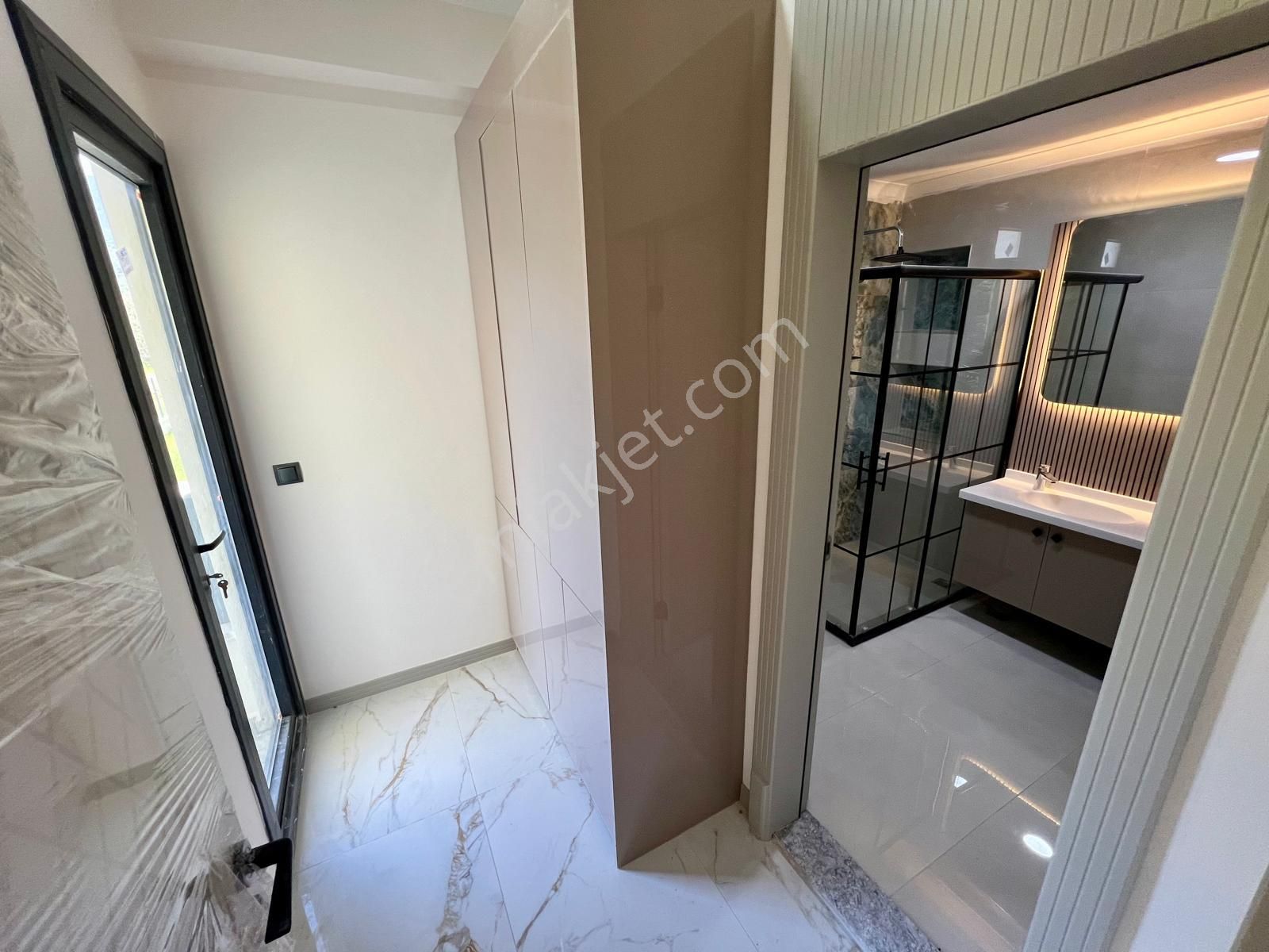 Akçay Aras Emlaktan Gürede 450 M² Havuzlu Müstakil Villa - Görsel 34