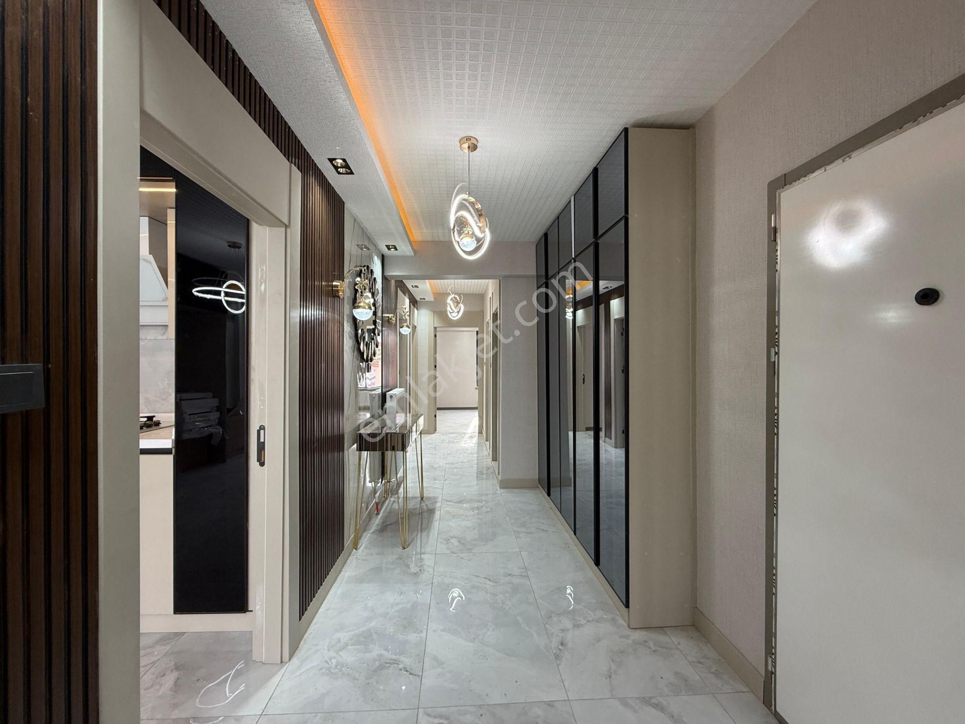 Öz Maşallah'dan Karakaya Mahallesinde Kiralık Sıfır 3+1 - Görsel 11