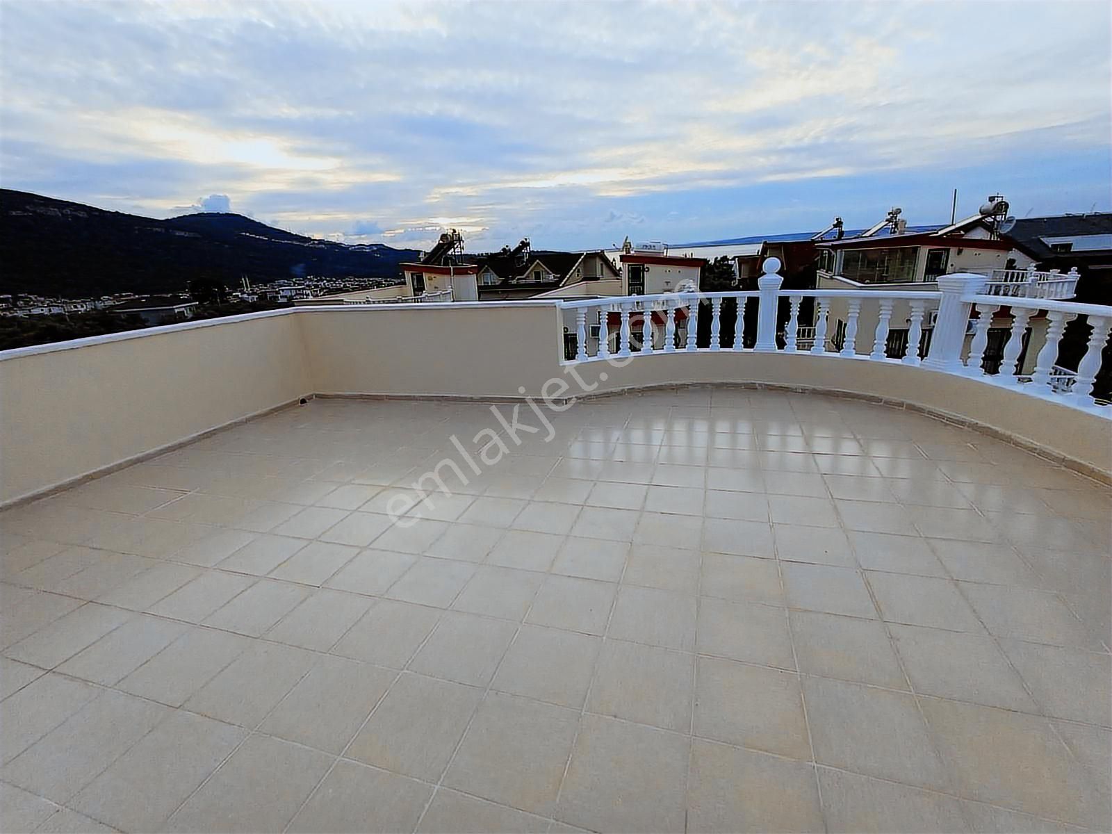 Didim Akbükte Havuzlu Sitede Deniz Manzaralı Müstakil Villa - Görsel 18