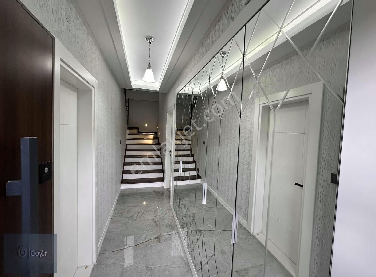 Boyut'tan Akçay Cemiltemel Mah.lüx Tasarım 4+1 Müstakil Villa - Görsel 28