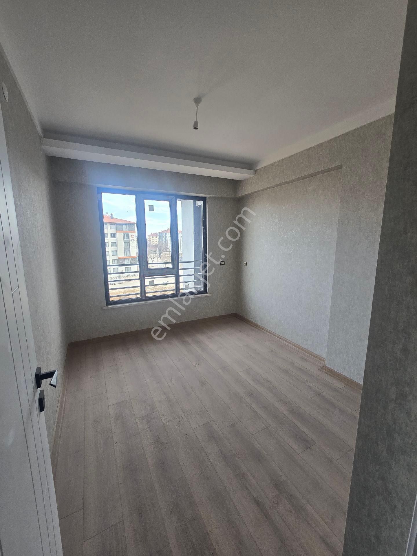 Kumköprü Mh Sıfır Son Kat Lüx Evebeyn Banyolu Kızartma Bölümlü Kilerli 4+1 Dairemiz Satılık - Görsel 27