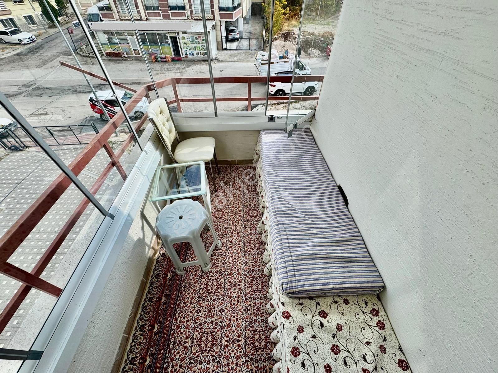 Ufuk Kılıç Emlak'tan Merkezde Full Yapılı Orta Kat G.cephe 3+1 Daire - Görsel 15