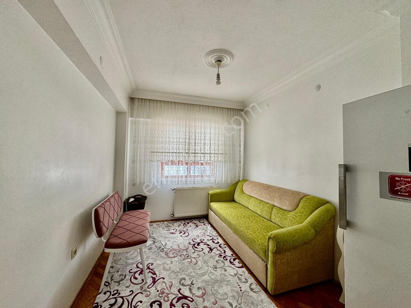 Ufuk Kılıç Emlak'tan Merkezde Full Yapılı Orta Kat G.cephe 3+1 Daire - Görsel 12