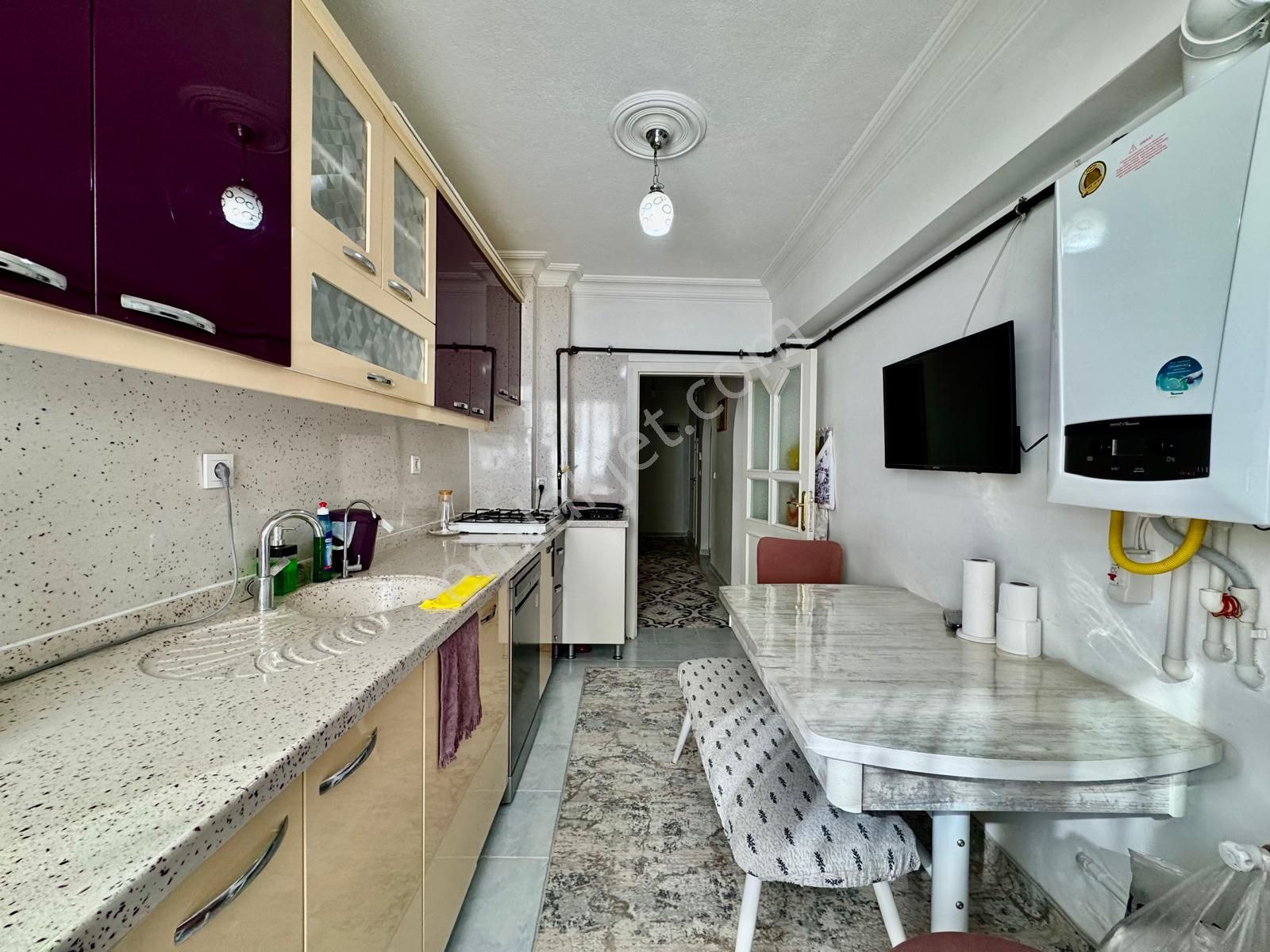 Ufuk Kılıç Emlak'tan Merkezde Full Yapılı Orta Kat G.cephe 3+1 Daire - Görsel 5