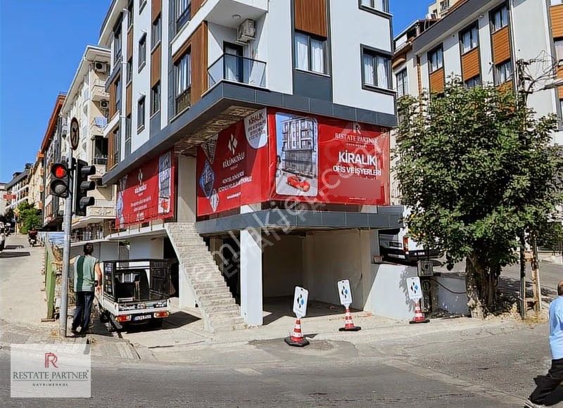Ümraniye Akdeniz Cad Üzeri Kiralık Dükkan - Görsel 3