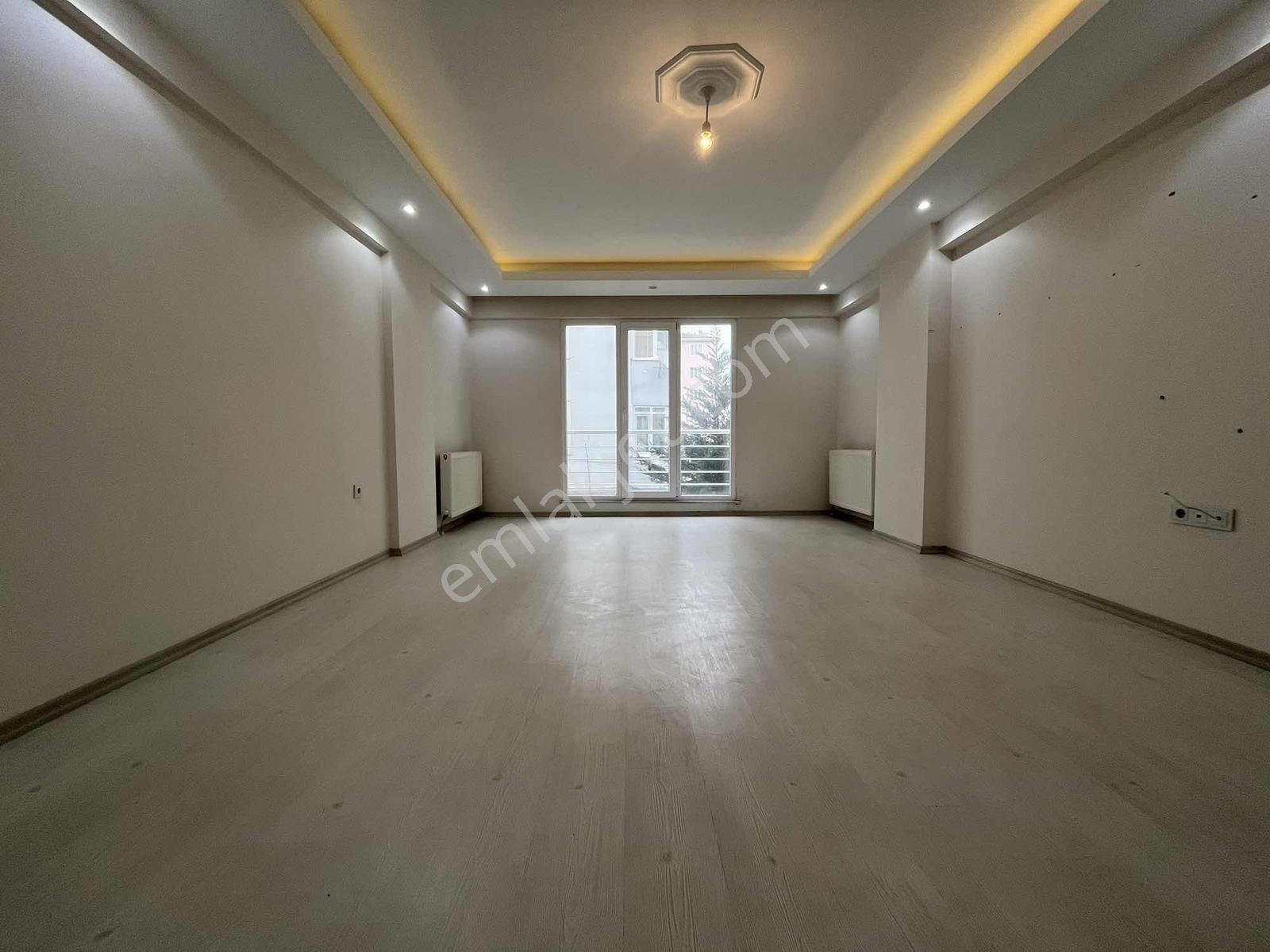 |osmanlı|büyük Daire Arayanlara Çarşı İçinde 135m2 3+1