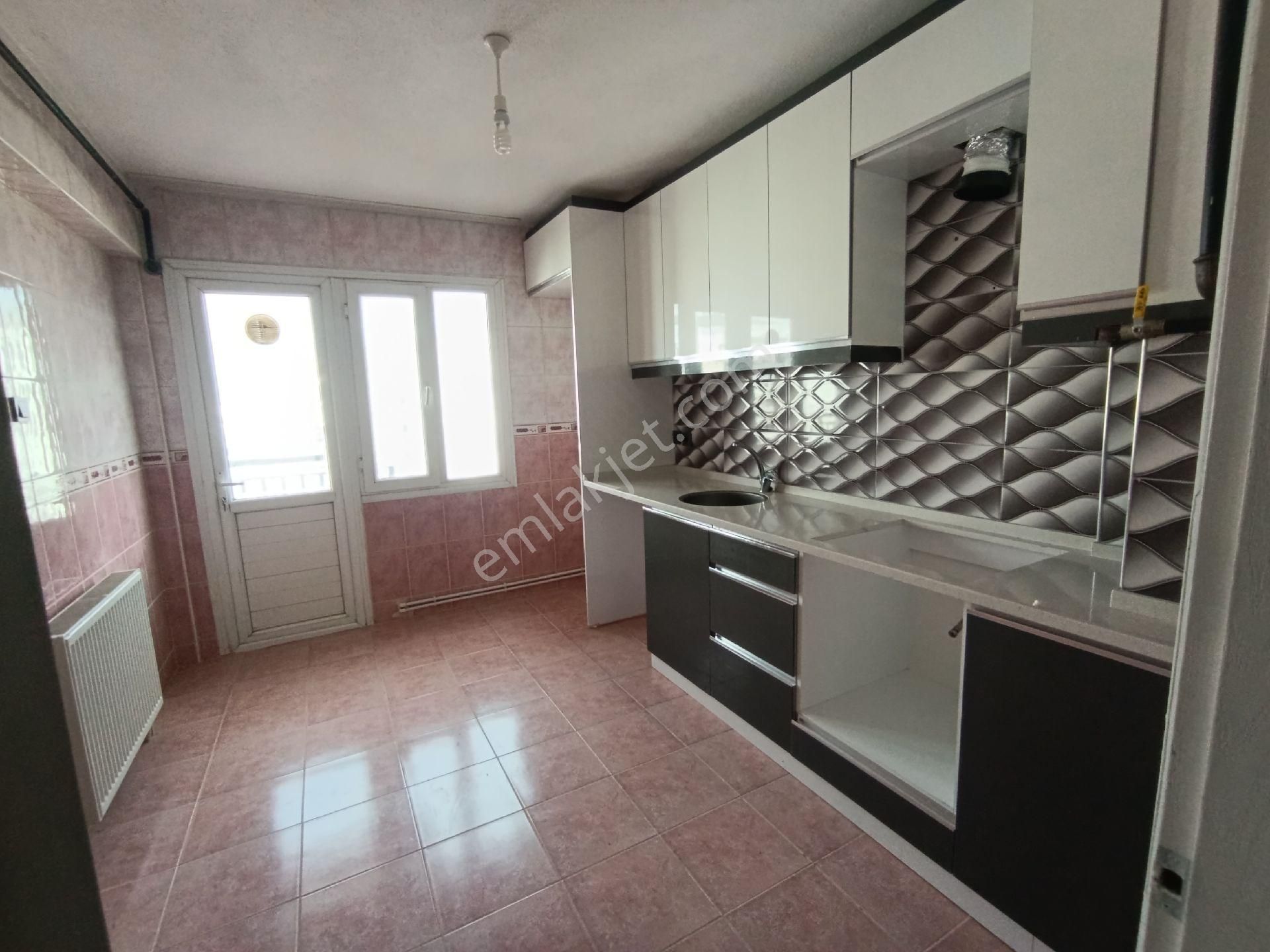 Ayrancılar Fevzi Çakmak Mah 3+1 Doğalgazlı