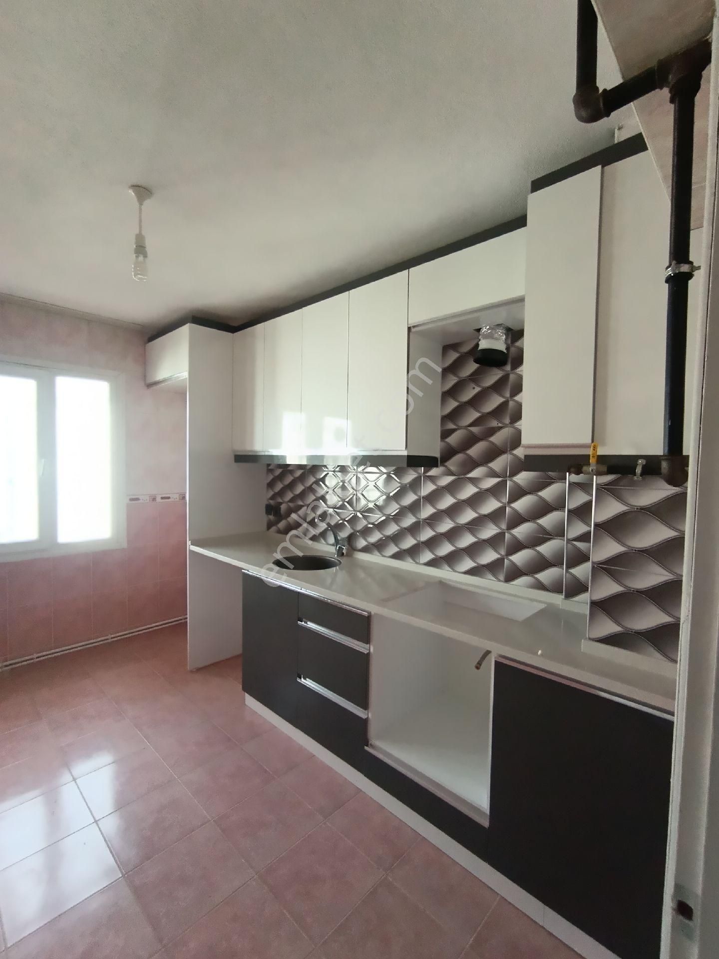 Ayrancılar Fevzi Çakmak Mah 3+1 Doğalgazlı - Görsel 14