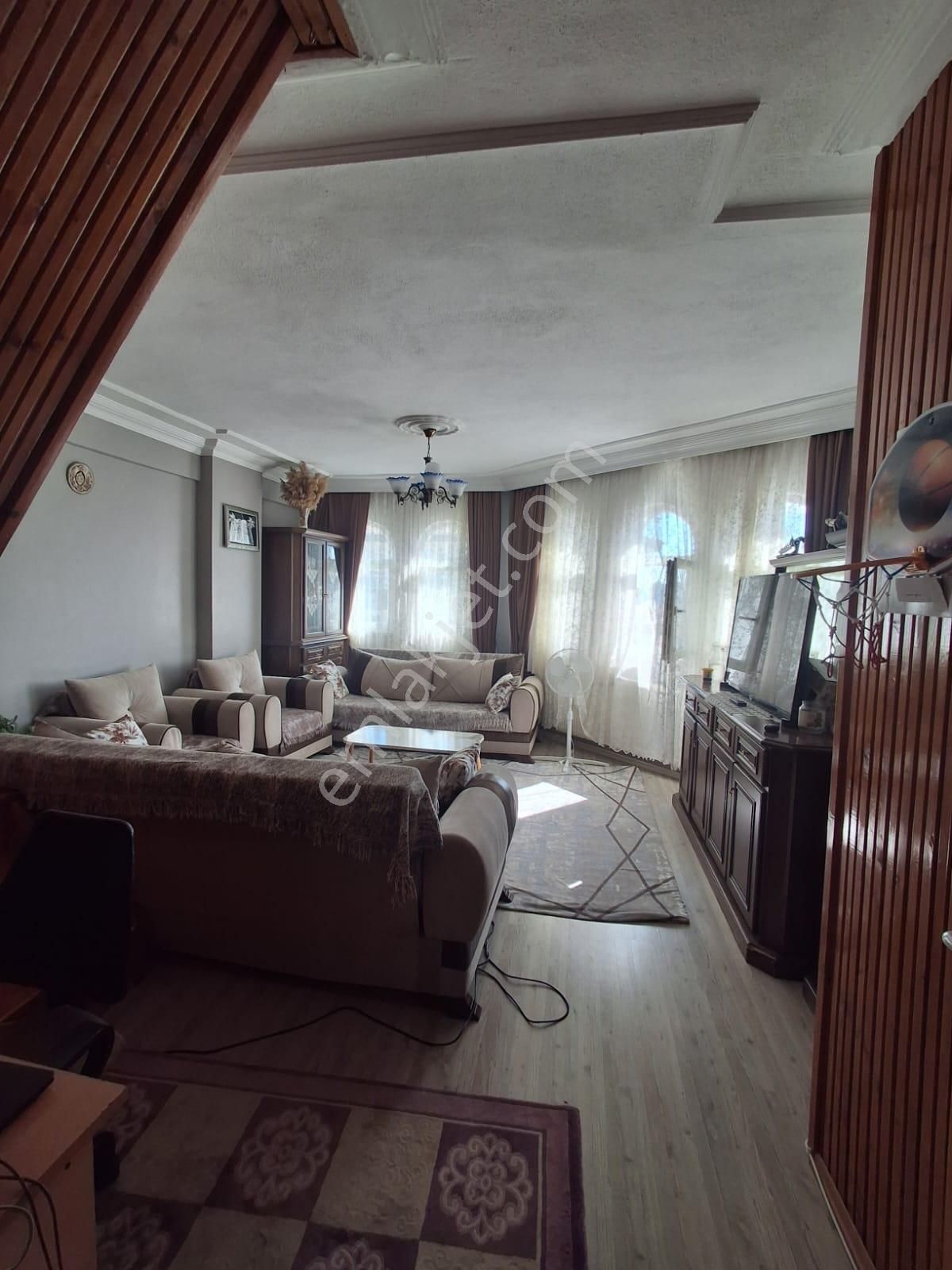 Pursaklar Mehmet Zengin Emlak'tan 3.kat 4+1 Cadde Üzerinde Dubleks Yapılı Masrafsız Daire - Görsel 40