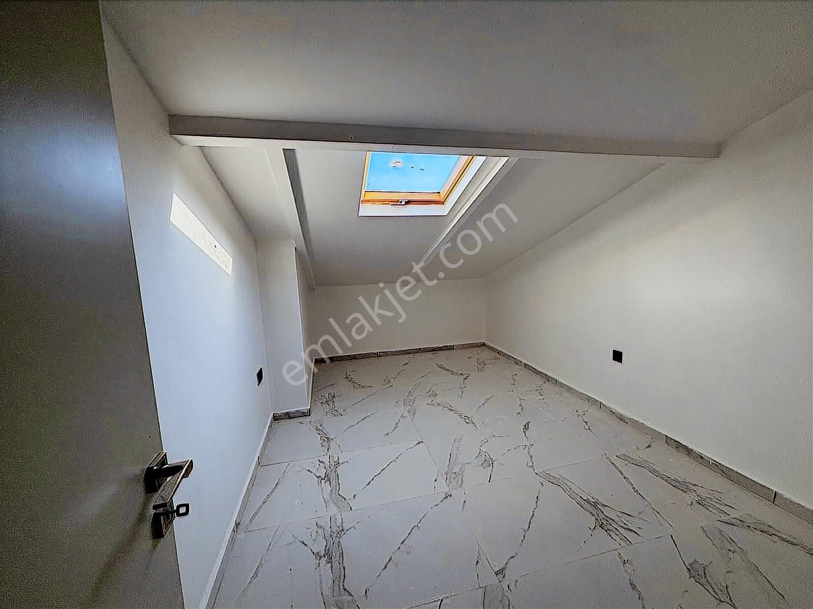 Manavgat Side De Site İçerisinde 3+1 Dublex Daire !!! - Görsel 9