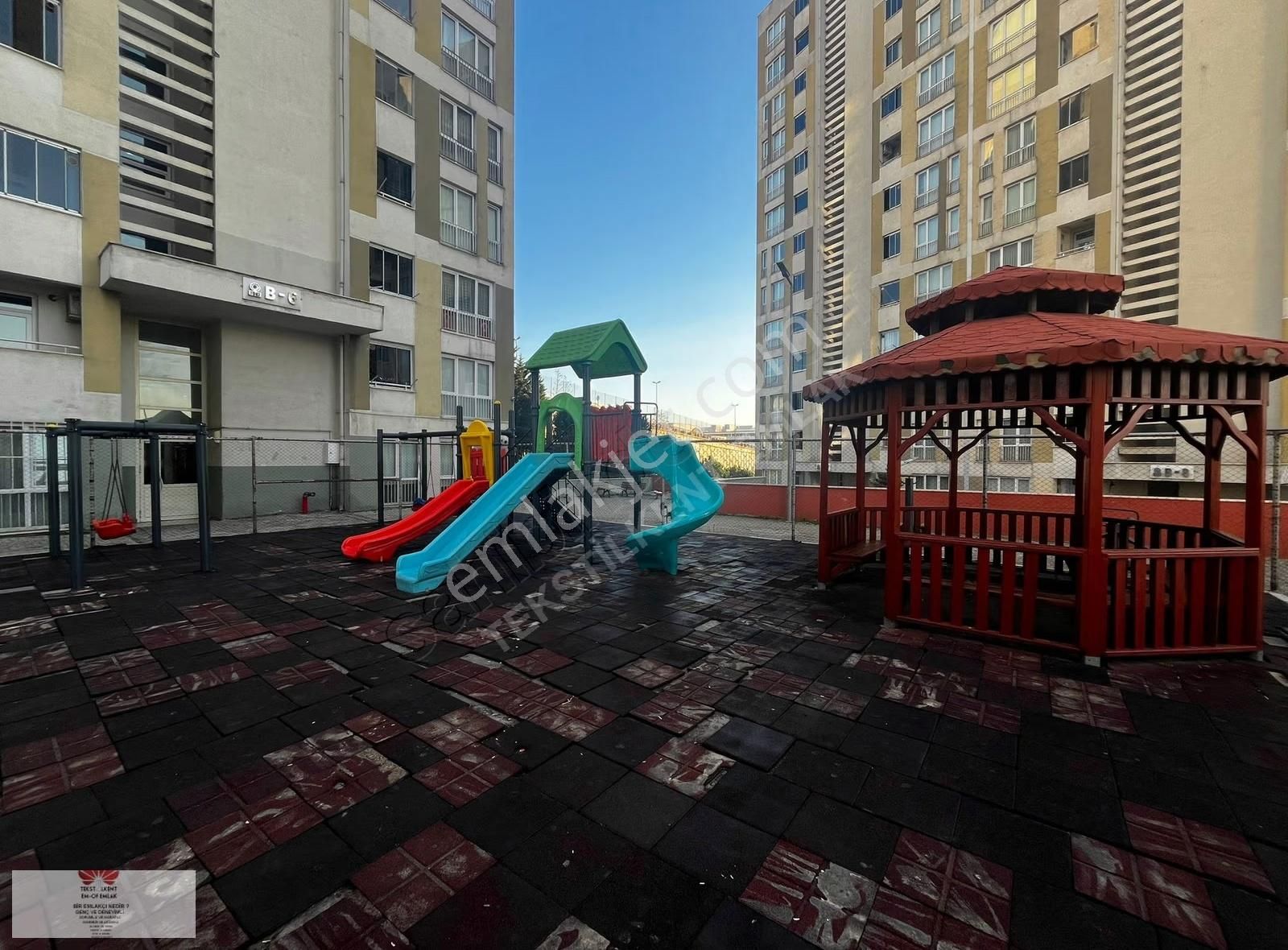 Em-of'tan Site İçinde,3 Cepheli,güvenli Ve Ferah Daire - Görsel 5