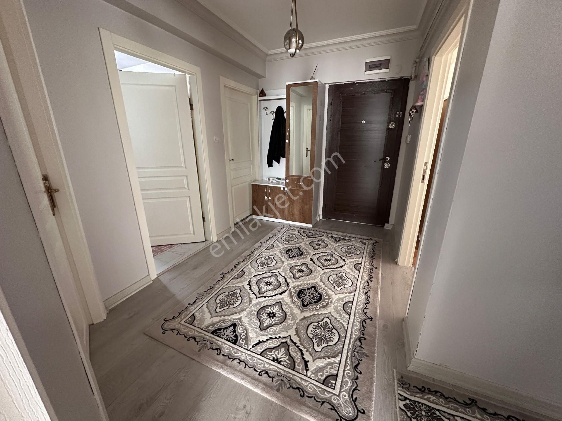 Ekin Mahallesinde 3+1 Kat Konumunda Yüksek Giriş Daire - Görsel 13