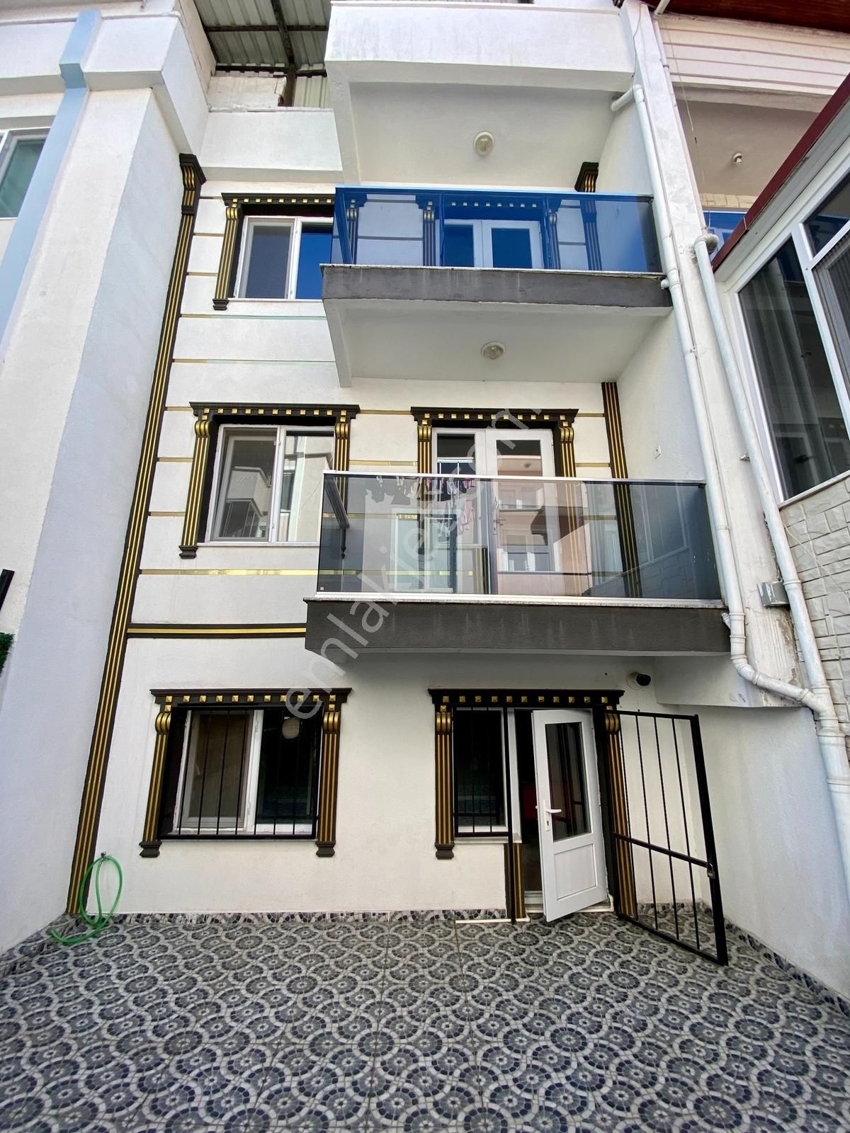 Verandalı,teraslı,şömineli,hobi Bahçeli 4+1 Kiralık Müstakil Ev - Görsel 11