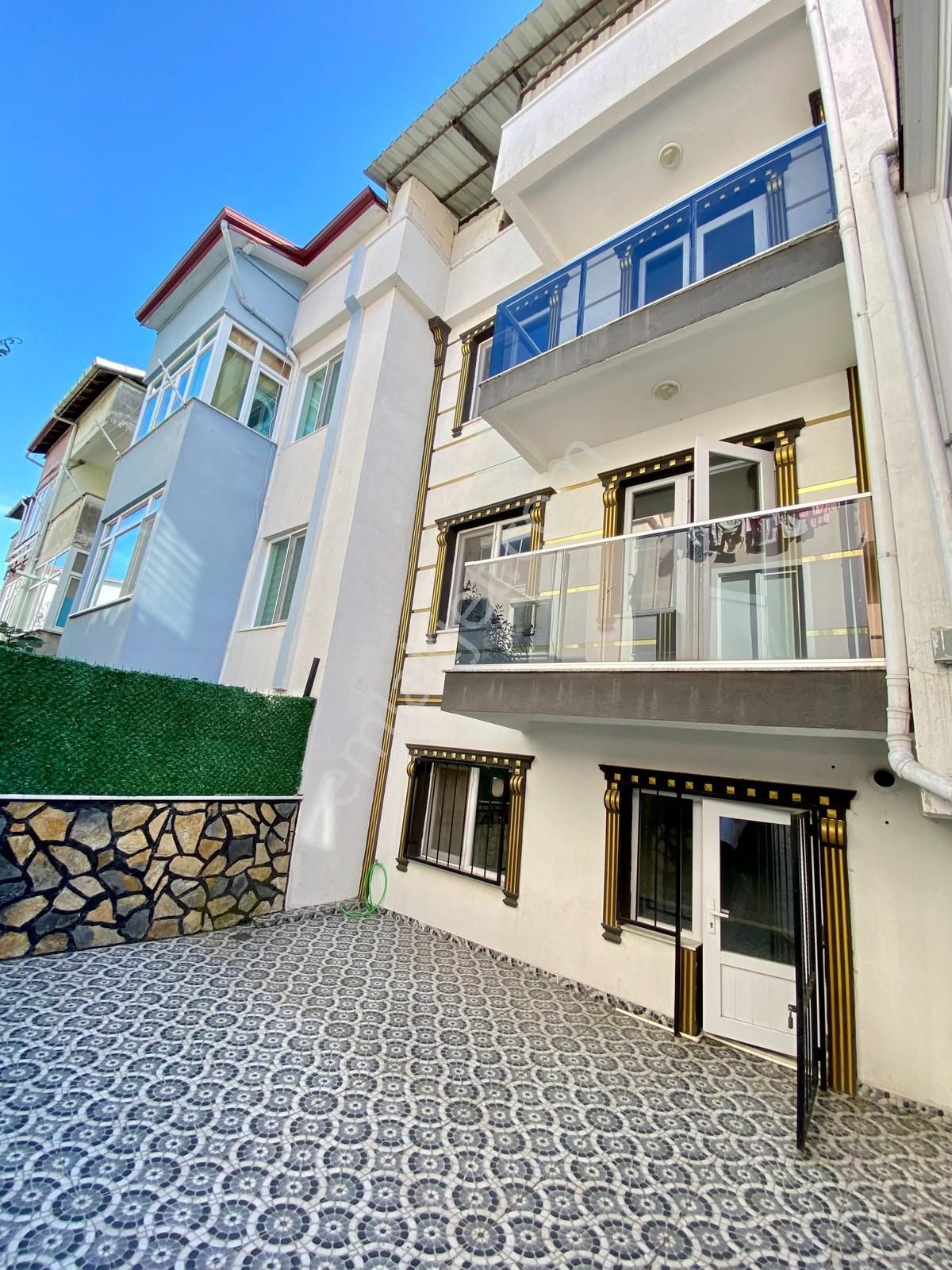 Verandalı,teraslı,şömineli,hobi Bahçeli 4+1 Kiralık Müstakil Ev - Görsel 25