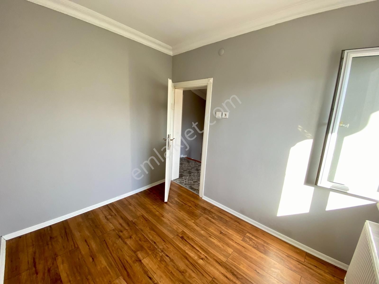 Verandalı,teraslı,şömineli,hobi Bahçeli 4+1 Kiralık Müstakil Ev - Görsel 21