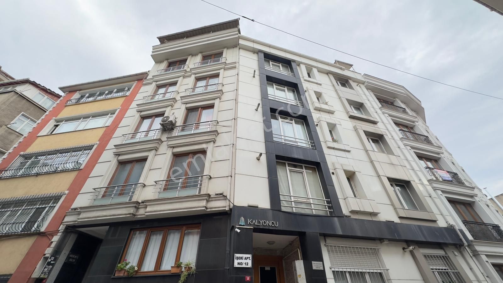 Başokur'dan Beşiktaş Vişnezade Mh.yeni Bina,da Satılık 2+1 Daire - Görsel 21