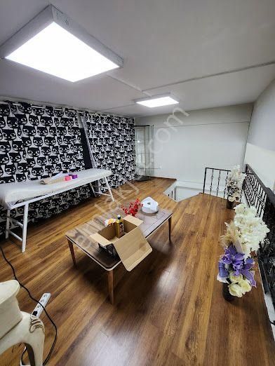 Küçükçekmece Atakent 3.etap Ta Satılık 70m2 Full Tadilatlı İşyeri - Görsel 11