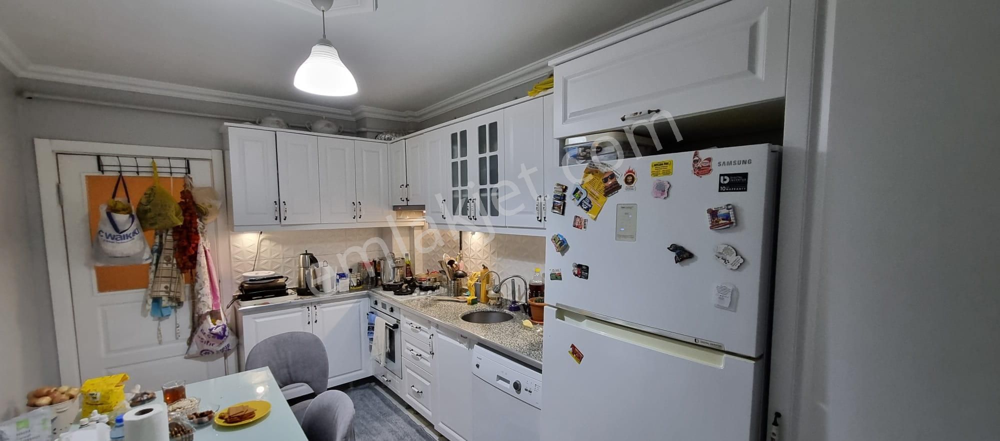 Akademi Emlak'tan Çamlıca'da Ara Kat 2+1 Satılık Daire - Görsel 10