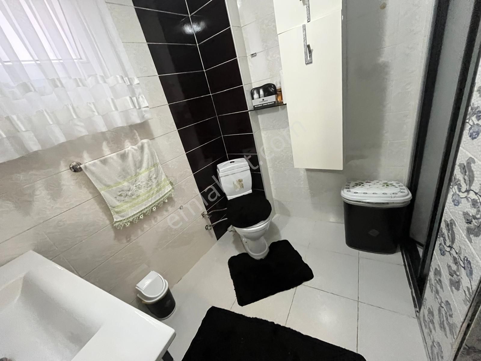 Satılık Daire Pendik Esenyalı Mahallesi - Görsel 5