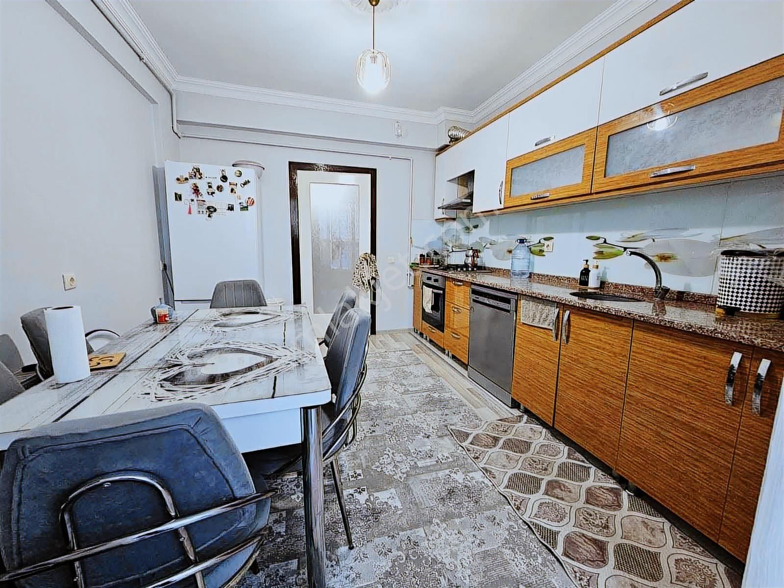 Şentürk Gayrimenkul'den**4+1**cuma Pazarı Mevkii//çift Banyolu - Görsel 3