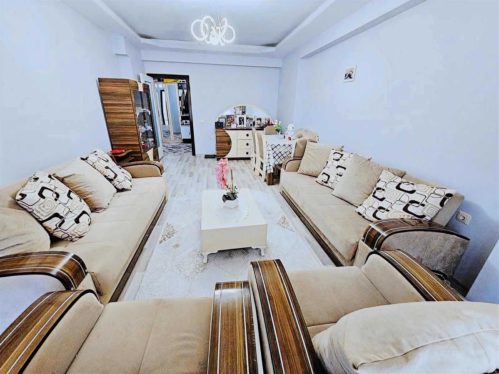 Şentürk Gayrimenkul'den**4+1**cuma Pazarı Mevkii//çift Banyolu - Görsel 2