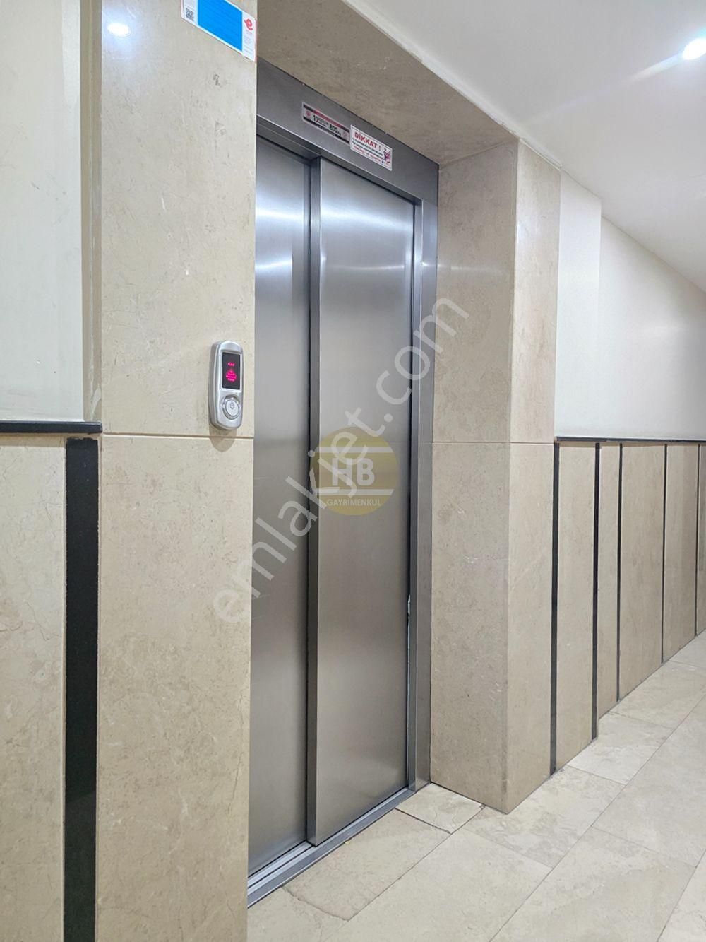 Hb'den 3+1 Satılık Daire, Site İçi/arakat/panoramik Manzaralı/mükemmel Konum - Görsel 34