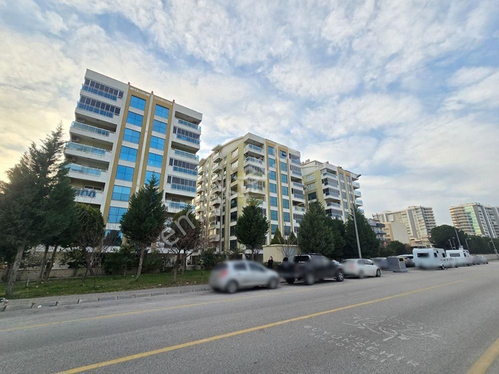 Hb'den 3+1 Satılık Daire, Site İçi/arakat/panoramik Manzaralı/mükemmel Konum