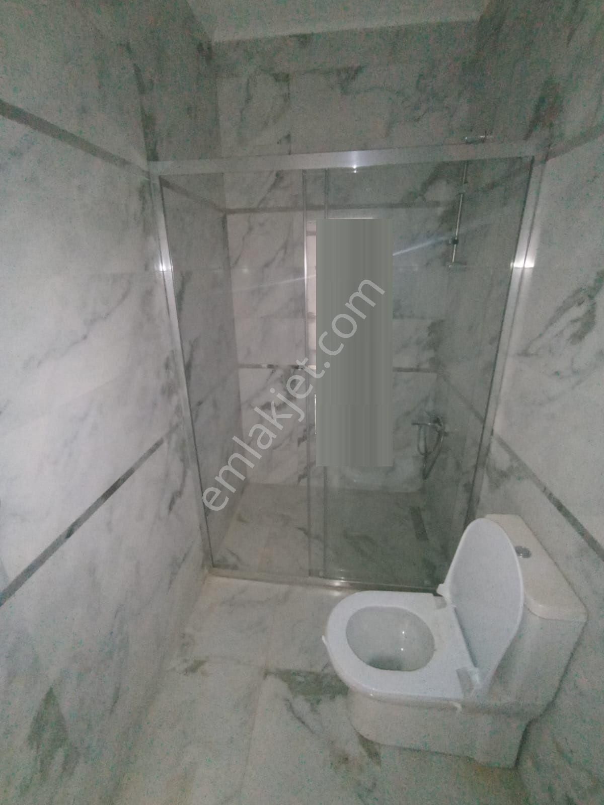 Kaçmaz'dan Sıfır Muhteşem Bahçe Teraslı Otoparklı 2+1 - Görsel 17