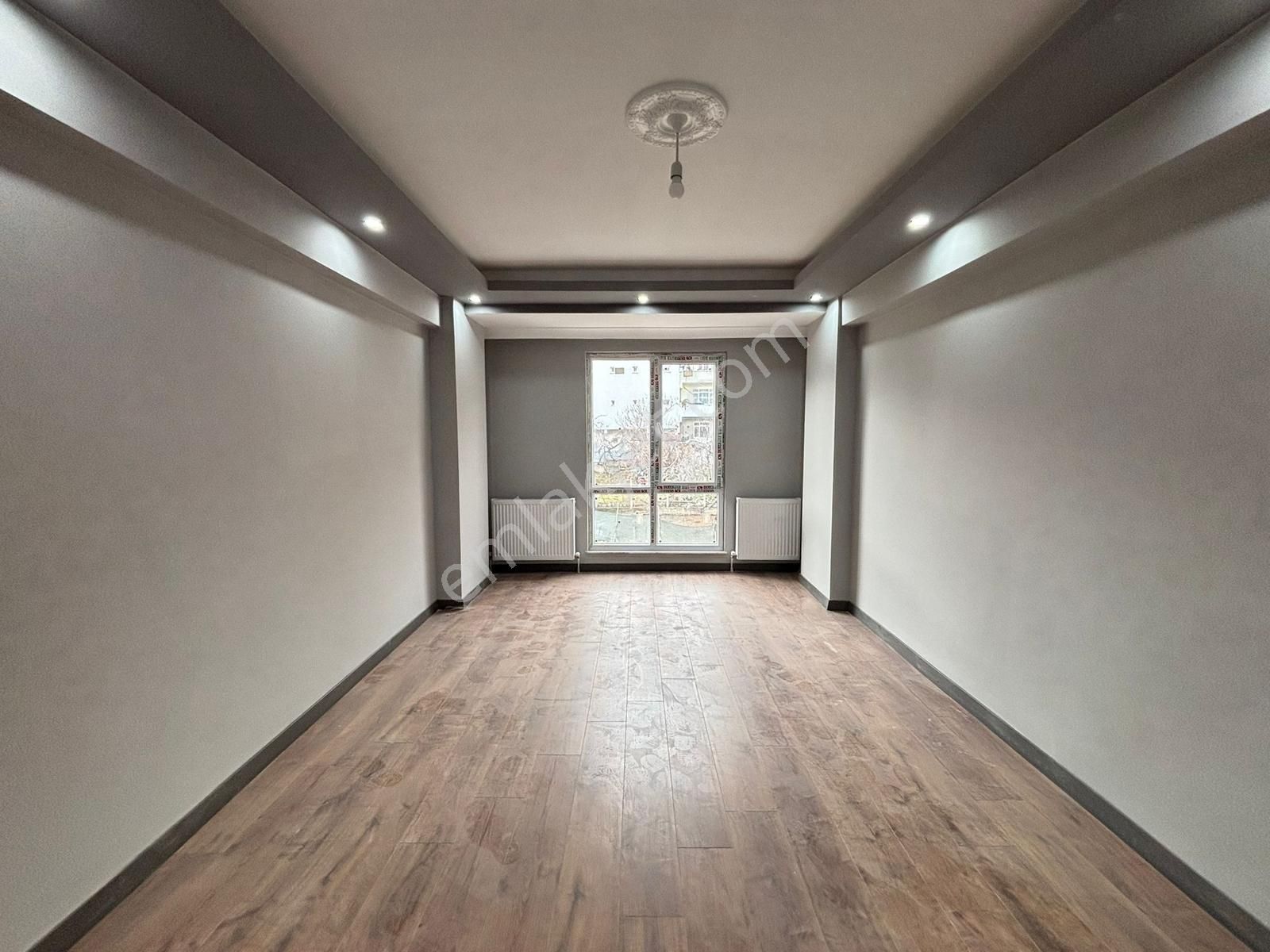 Fa Özbir'den Bağlıkta İskanlı Kapalıotoparklı 2+1 Daireler...!