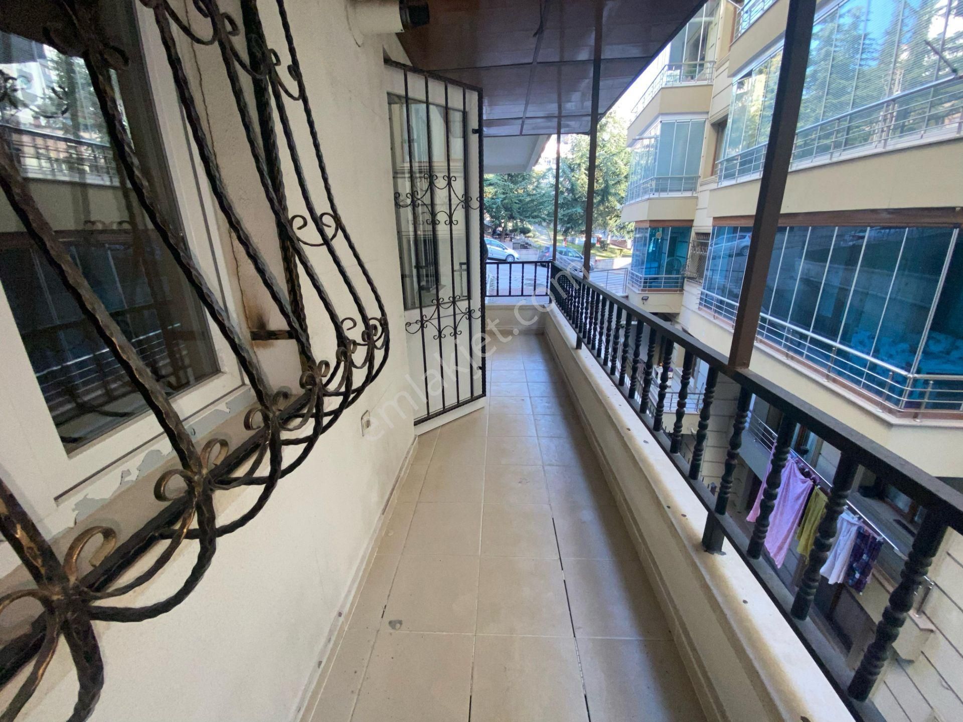 Uzman Emlak'dan Keçiören İncirli Mh. Asansörlü Bağımsız Isı Yalıtımlı Kat Konumunda 3+1 - Görsel 26