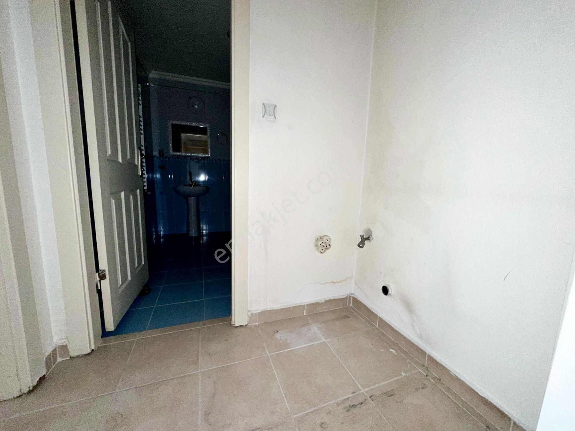 Uzman Emlak'dan Keçiören İncirli Mh. Asansörlü Bağımsız Isı Yalıtımlı Kat Konumunda 3+1 - Görsel 24